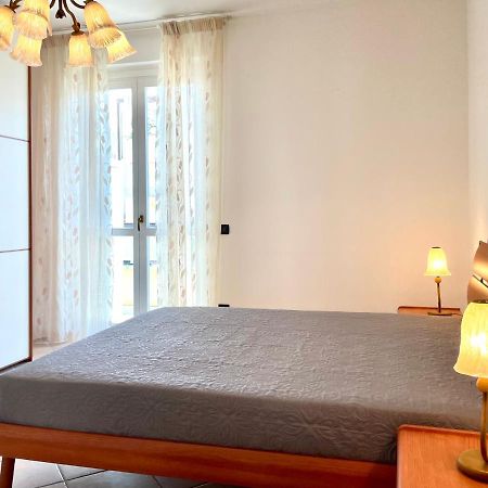 Sunset Boutique Apartment Marina di Massa Extérieur photo