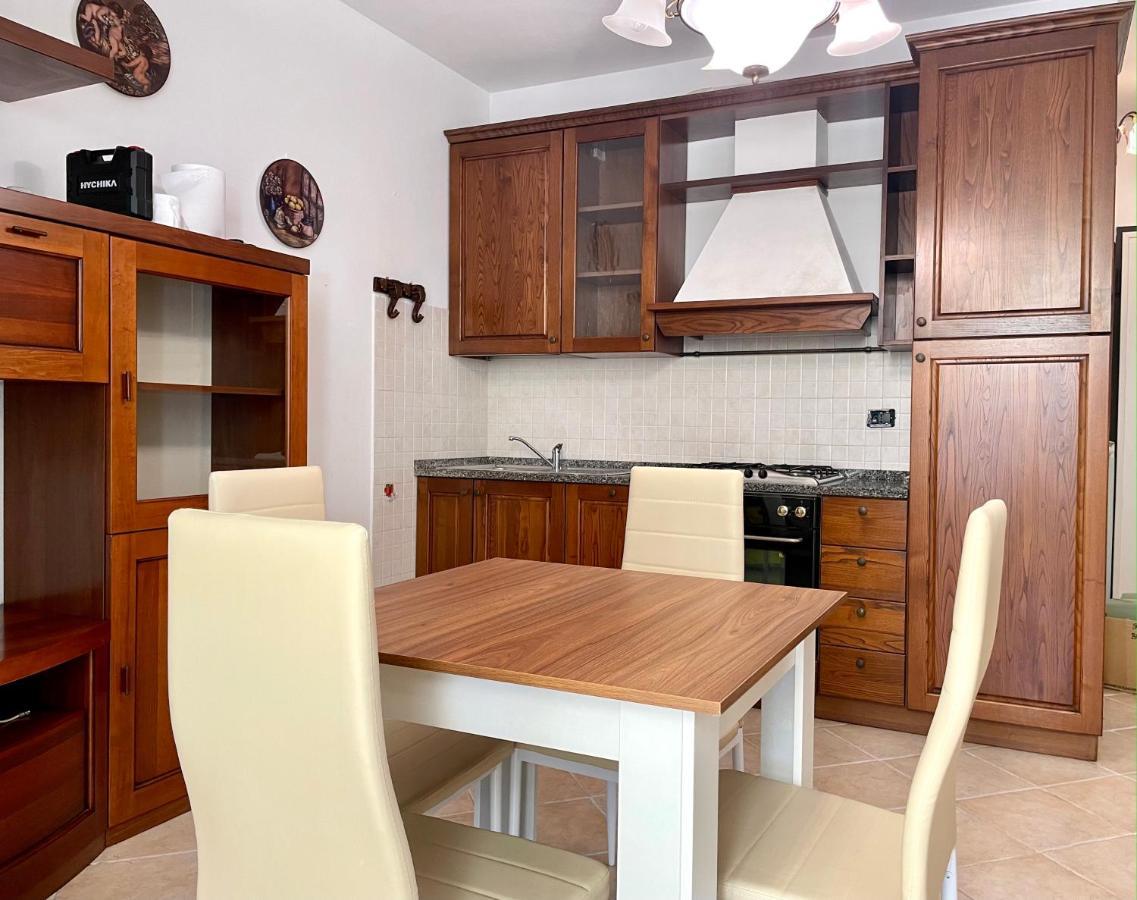 Sunset Boutique Apartment Marina di Massa Extérieur photo